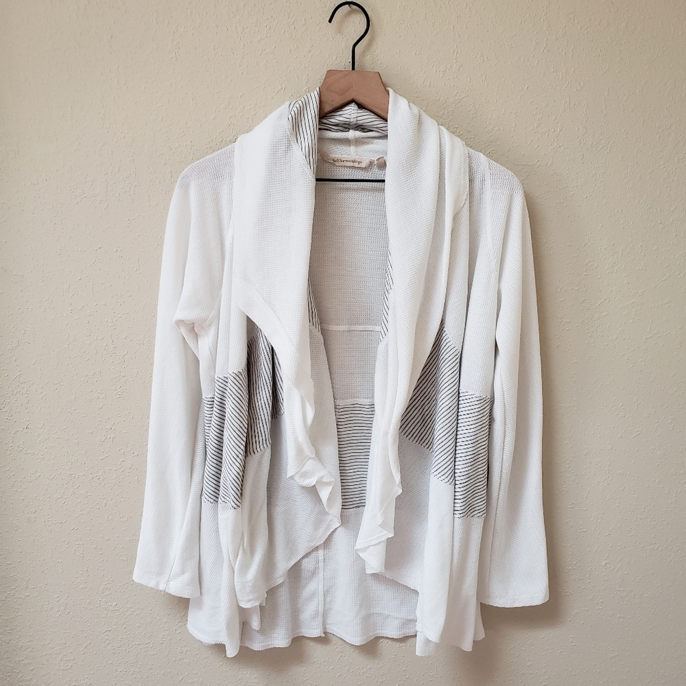 Soft Surroundings White Top